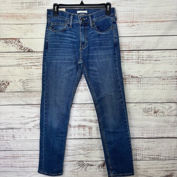Abercrombie & Fitch A&F Jeans size 26 stretchy casual denim skinny jeans - Picture 1 of 10